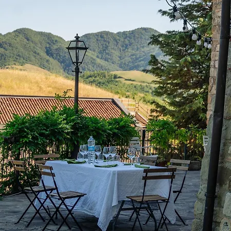 Tenuta Folesano Wine Estate 13th Century * Marzabotto